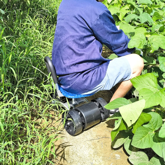 360° Garden Stool